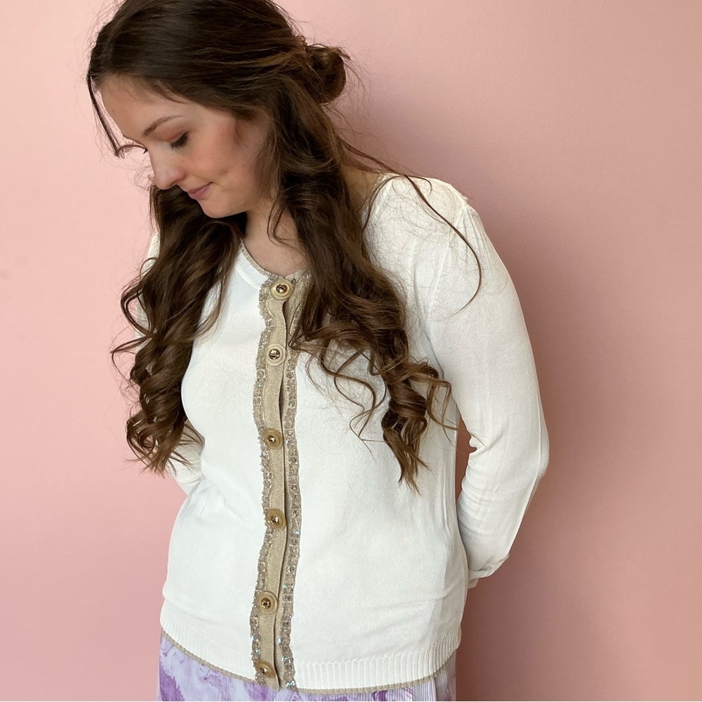Escada beautiful cream button up lightweight sweater